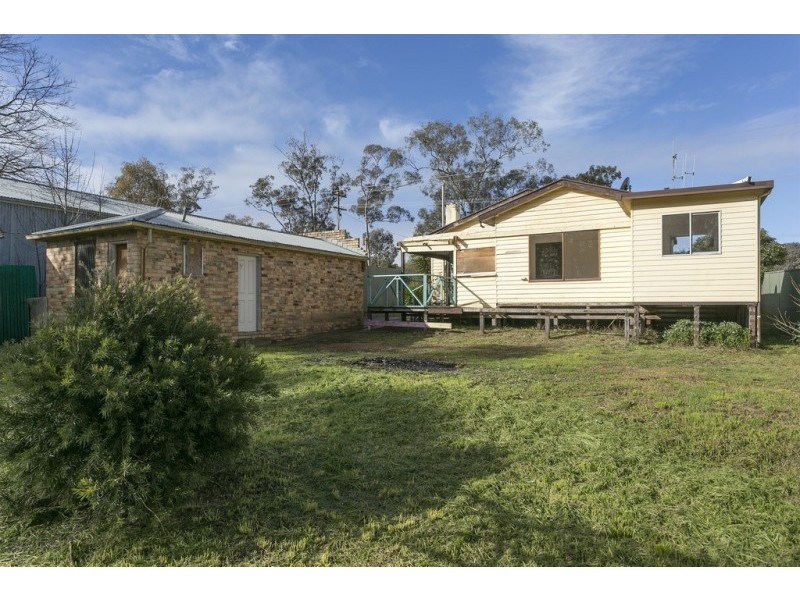 330 High Street, Kangaroo Flat VIC 3555