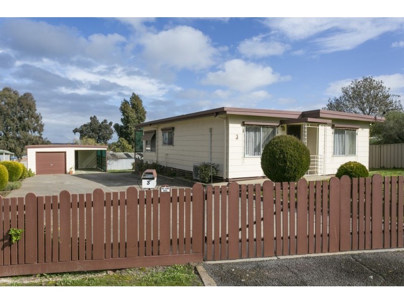 3 Whipstick Road, Sailors Gully VIC 3556