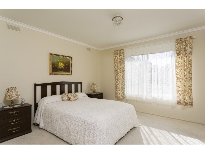 3 Whipstick Road, Sailors Gully VIC 3556