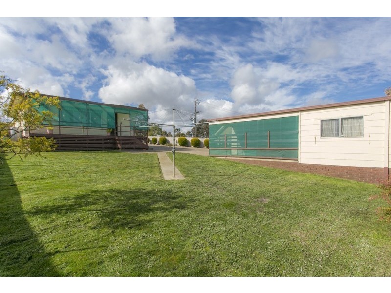 3 Whipstick Road, Sailors Gully VIC 3556