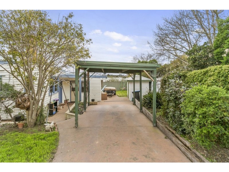 16 Black Street, Bendigo VIC 3550