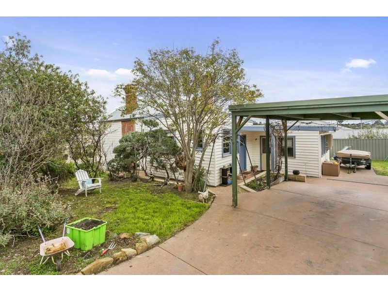 16 Black Street, Bendigo VIC 3550