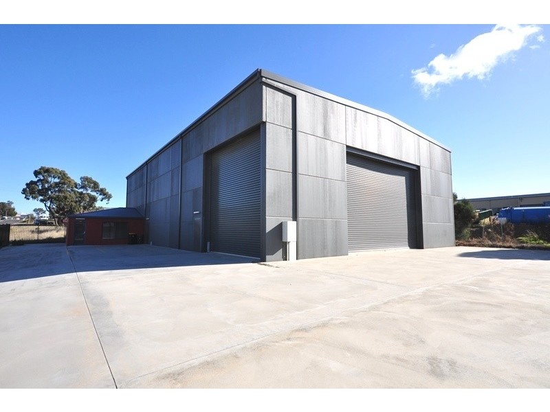 2 Roanoak Court, East Bendigo VIC 3550