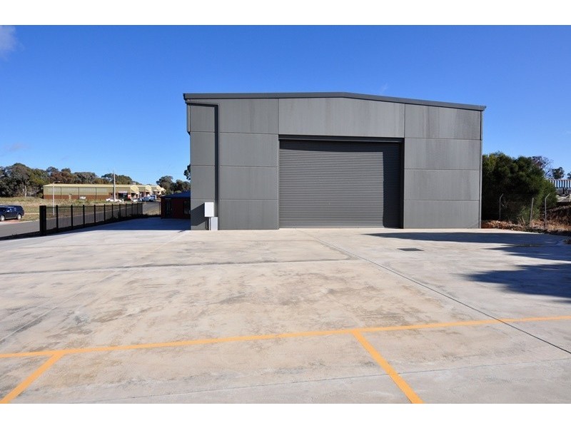 2 Roanoak Court, East Bendigo VIC 3550