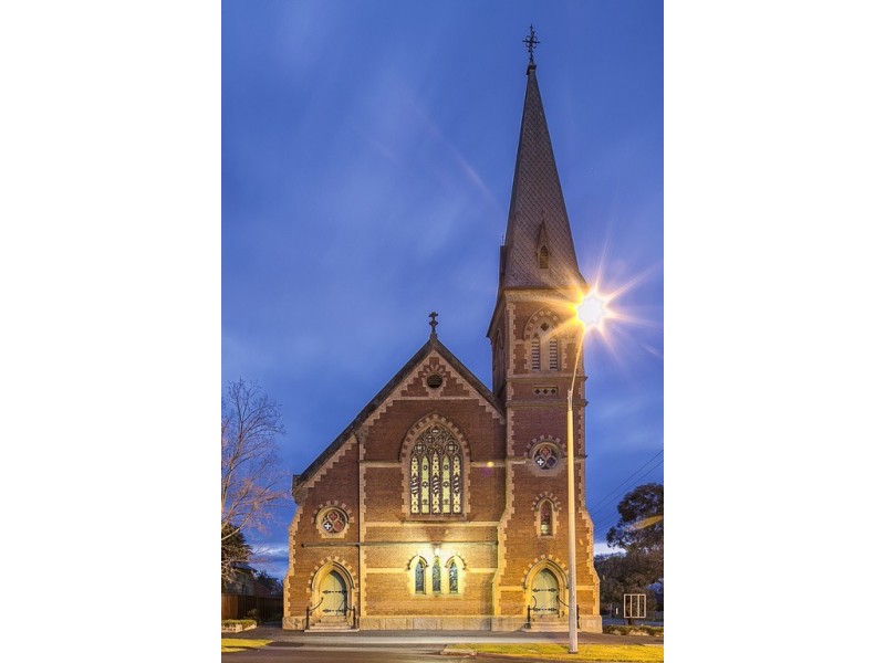 2A Laurel Street, Golden Square VIC 3555