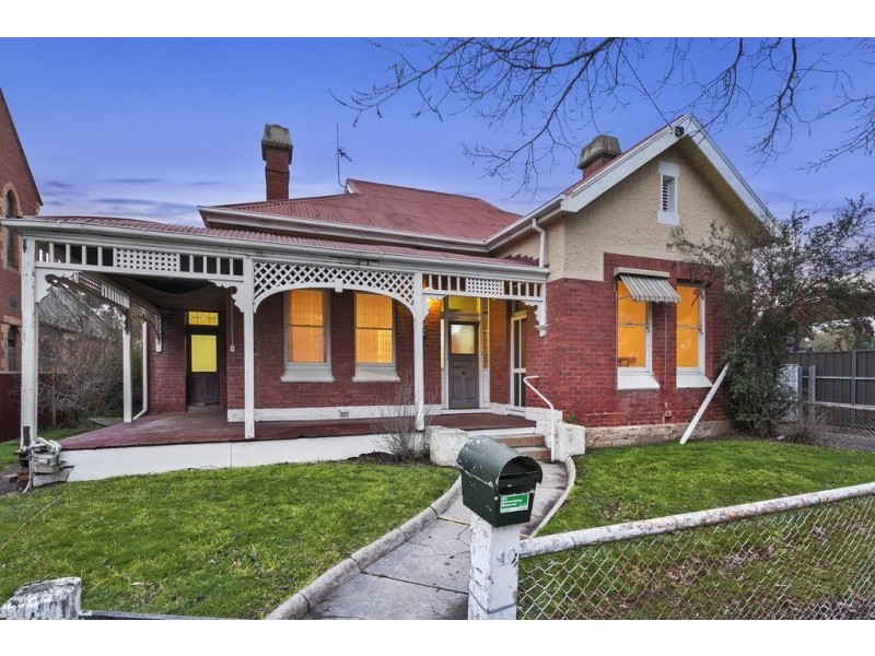 2A Laurel Street, Golden Square VIC 3555