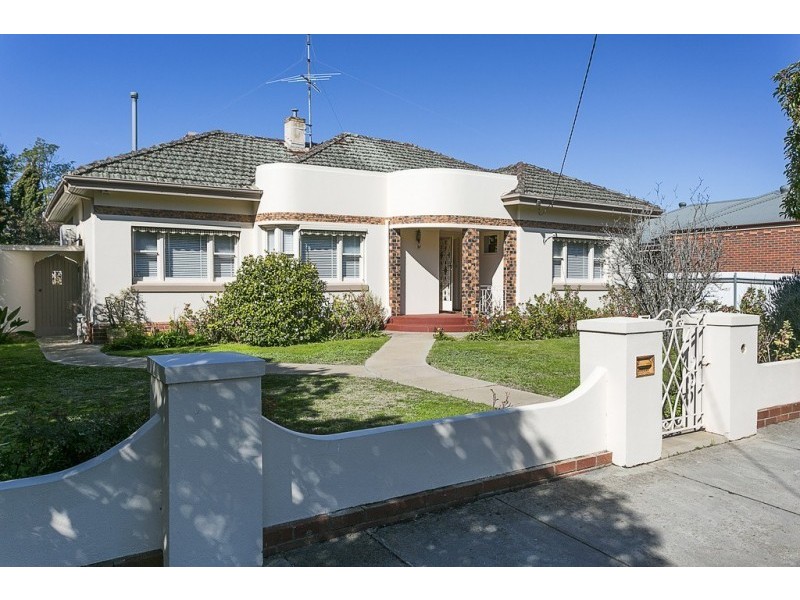 91 Havlin Street East, Flora Hill VIC 3550