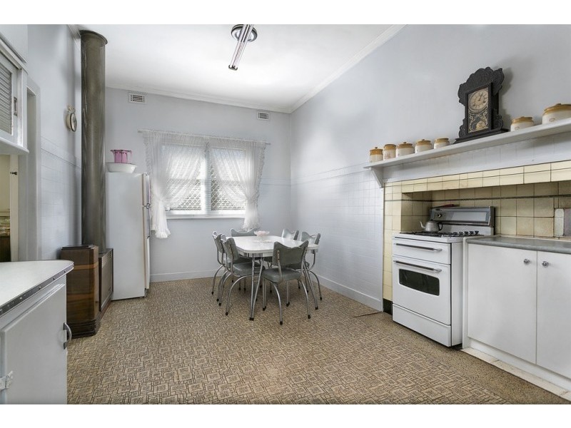 91 Havlin Street East, Flora Hill VIC 3550