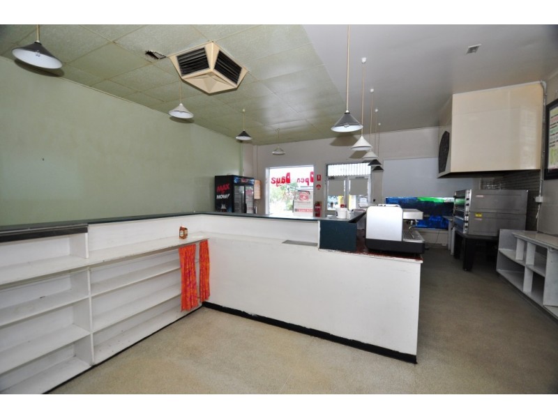 14 High Street, Eaglehawk VIC 3556