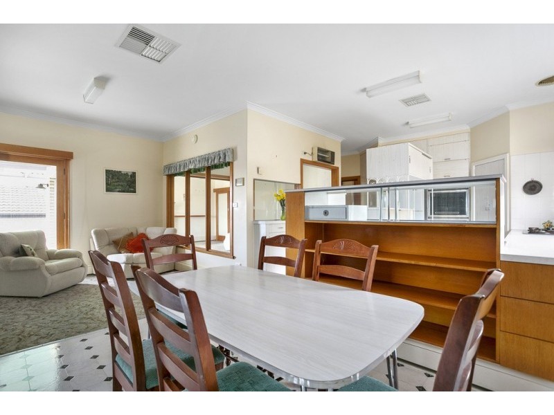 119 St Aidans Road, Kennington VIC 3550