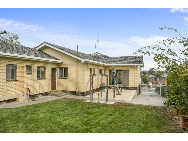 119 St Aidans Road, Kennington VIC 3550