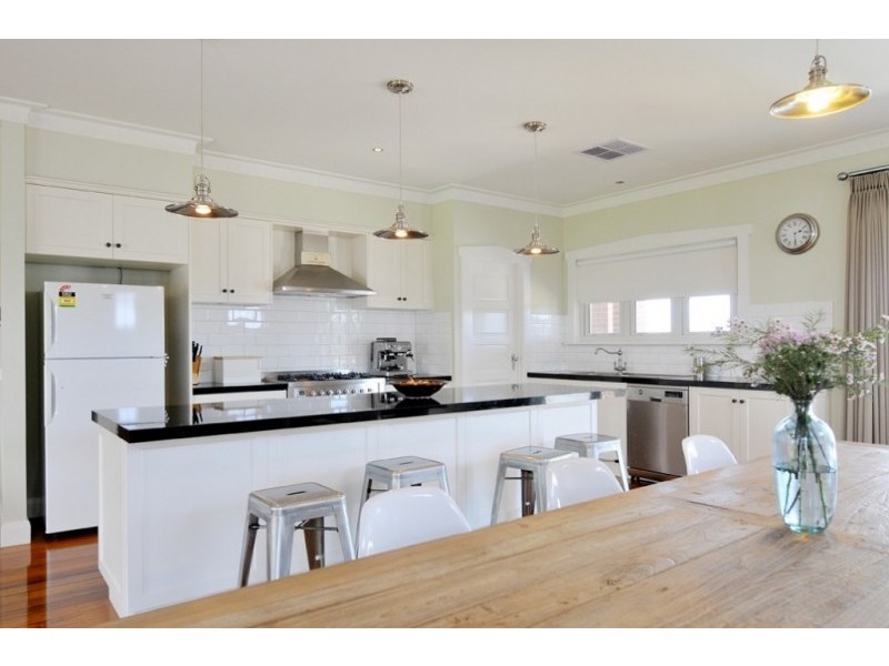 7 Oakes Place, Golden Square VIC 3555