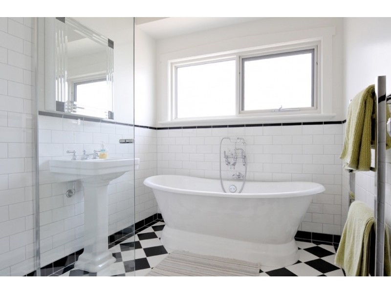 7 Oakes Place, Golden Square VIC 3555