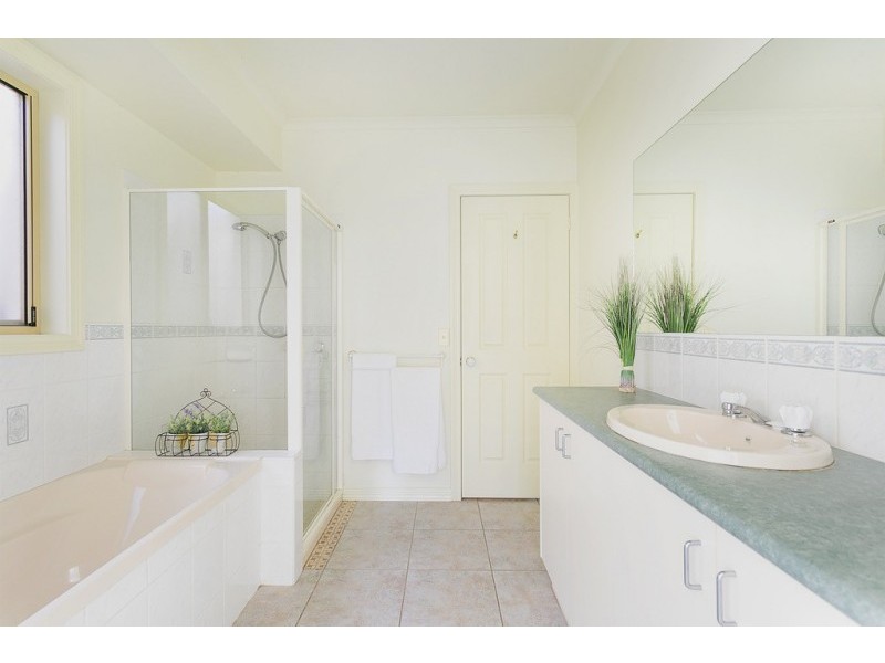 46 Palm Avenue, Spring Gully VIC 3550