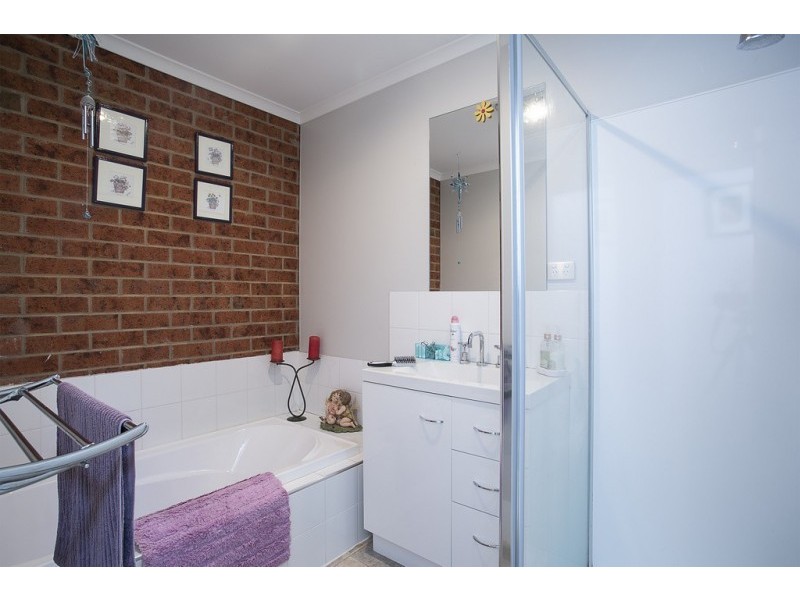 7B Honeysuckle Street, Eaglehawk VIC 3556