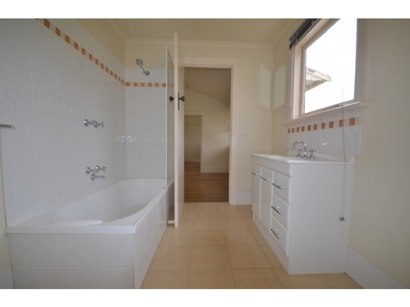 55 Neale Street, Bendigo VIC 3550