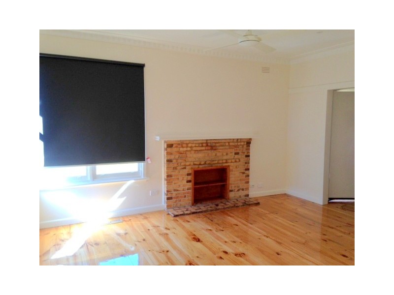 24 Clarke Street, Kennington VIC 3550
