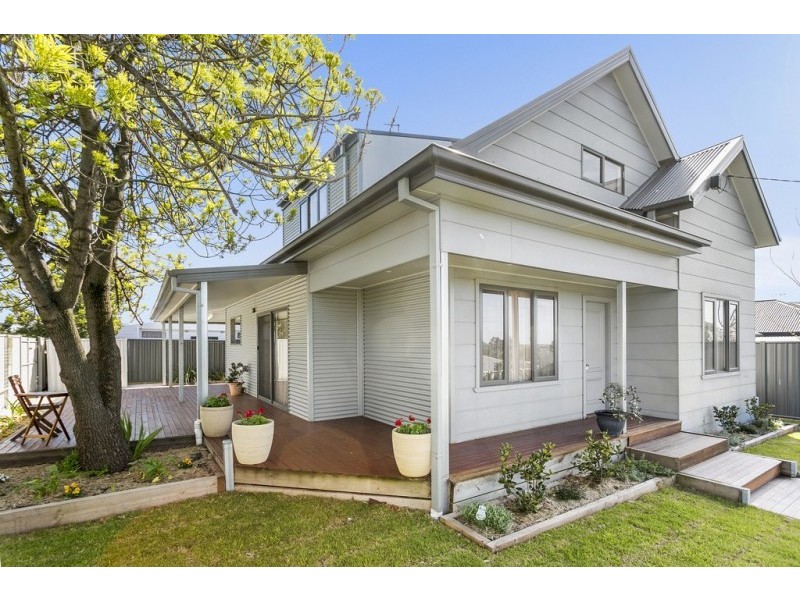 2C Staley Street, California Gully VIC 3556