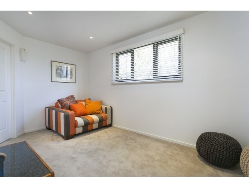 2C Staley Street, California Gully VIC 3556