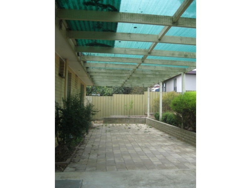 5 Beaumont Court, Flora Hill VIC 3550