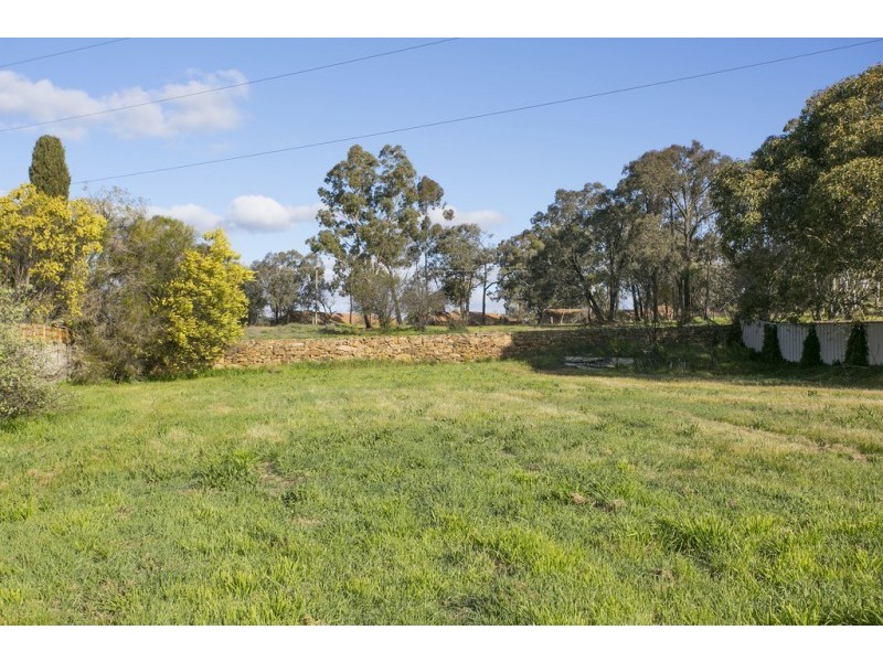 17 Paterson Street, Quarry Hill VIC 3550
