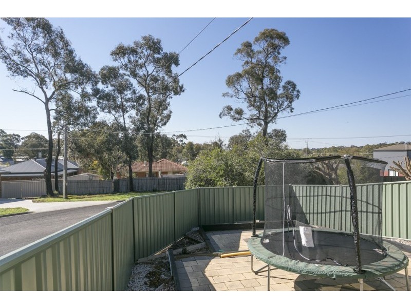 1A Doyle Crescent, Spring Gully VIC 3550