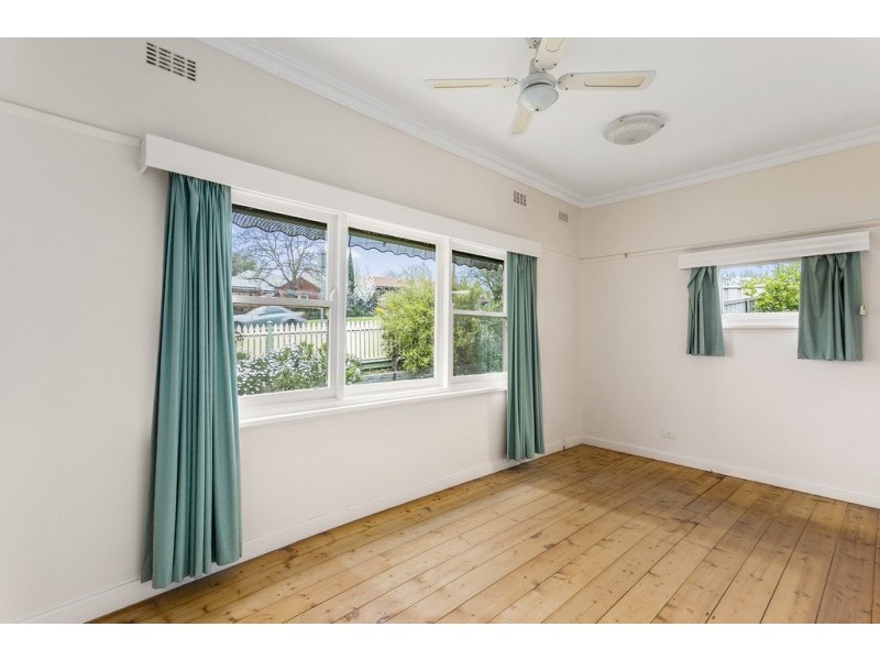 27 Murphy Street, Kennington VIC 3550