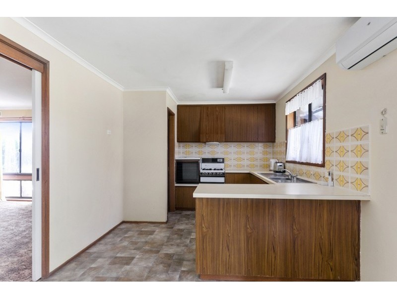 28 Thomas Street, Kangaroo Flat VIC 3555