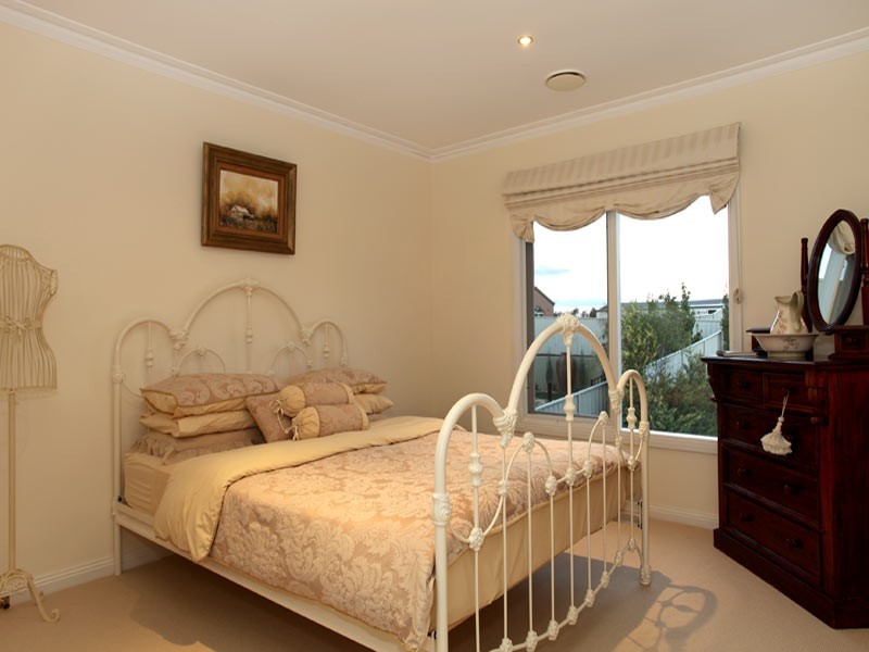 20 Weatherby Drive, Strathdale VIC 3550