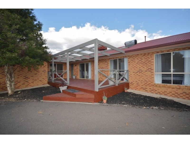 12 Bourke Drive, Strathdale VIC 3550