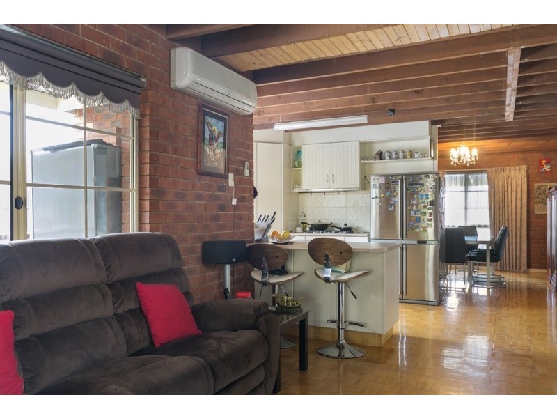 10 Michelle Drive, Maiden Gully VIC 3551