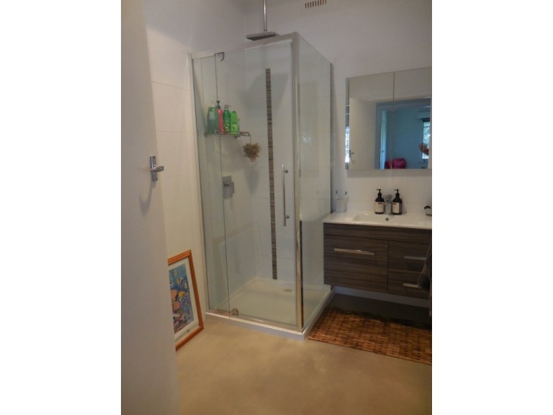 29 Clarence Avenue, Kennington VIC 3550