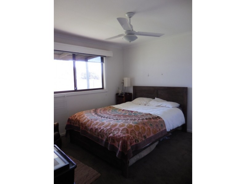 29 Clarence Avenue, Kennington VIC 3550