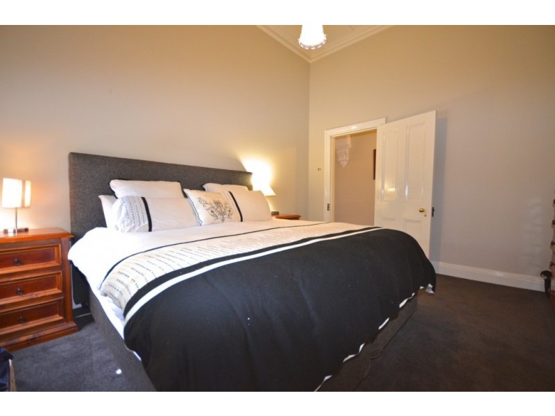 300 View. Street, Bendigo VIC 3550
