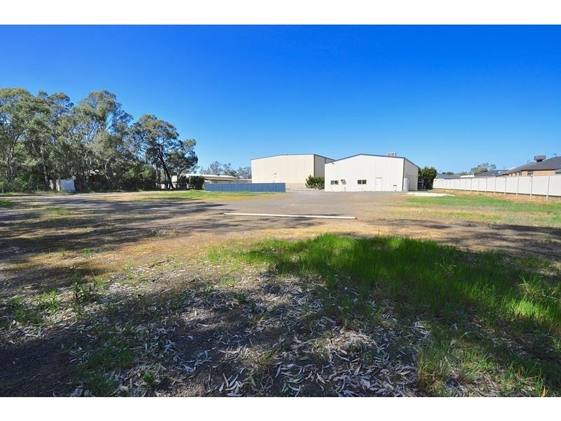 366 High Street, Kangaroo Flat VIC 3555