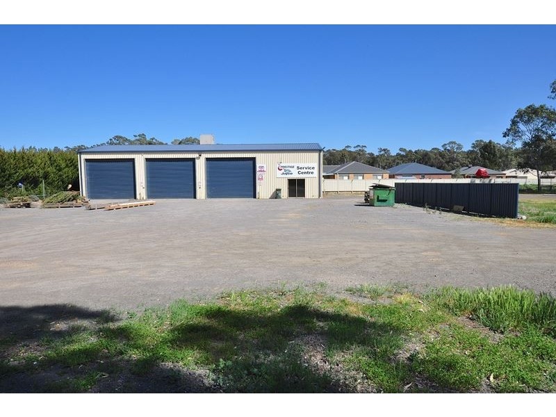 366 High Street, Kangaroo Flat VIC 3555