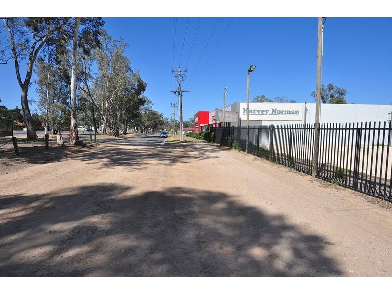 366 High Street, Kangaroo Flat VIC 3555