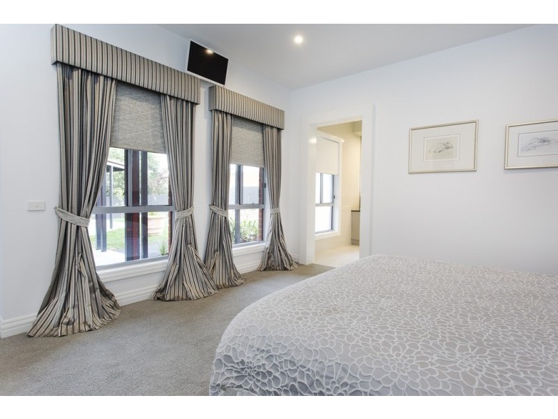 80 Sternberg St, Bendigo VIC 3550
