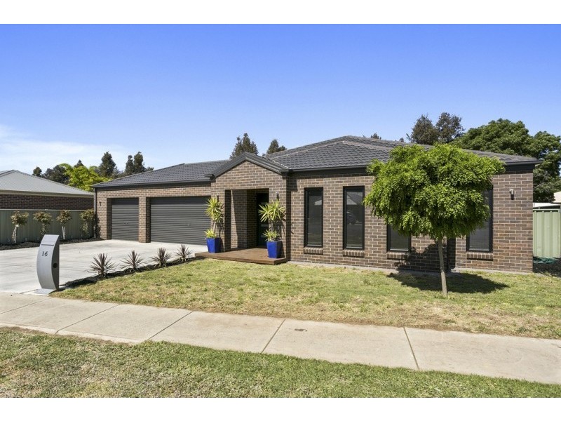 16 Kennewell Street, White Hills VIC 3550