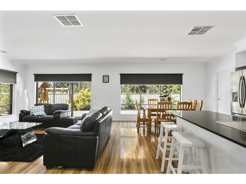 16 Kennewell Street, White Hills VIC 3550