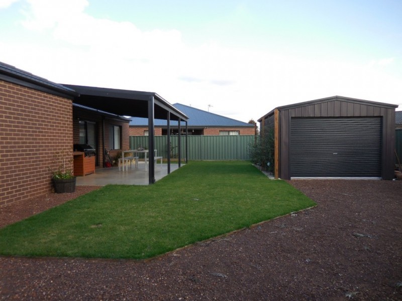 138 Ironstone, Epsom VIC 3551