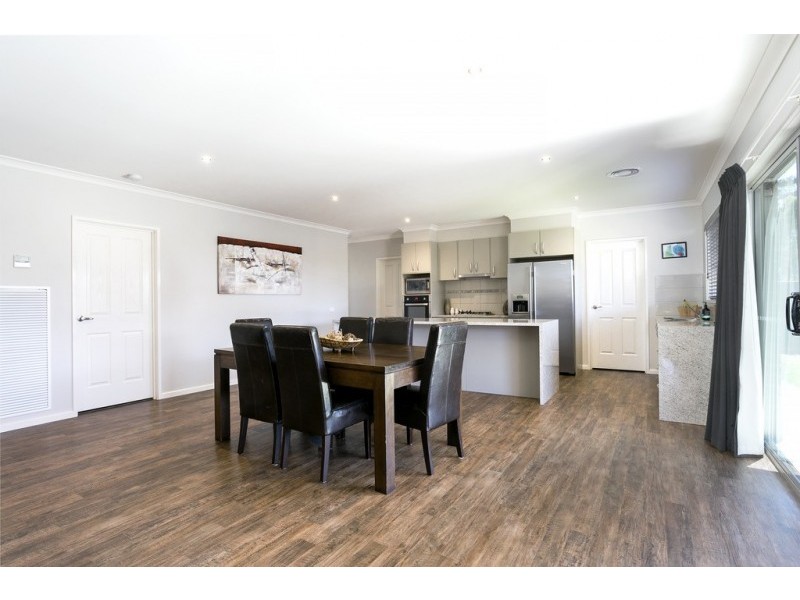 1/161 Simpsons Road, Eaglehawk VIC 3556