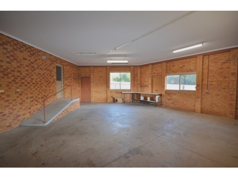 12 Bourke Drv, Strathdale VIC 3550