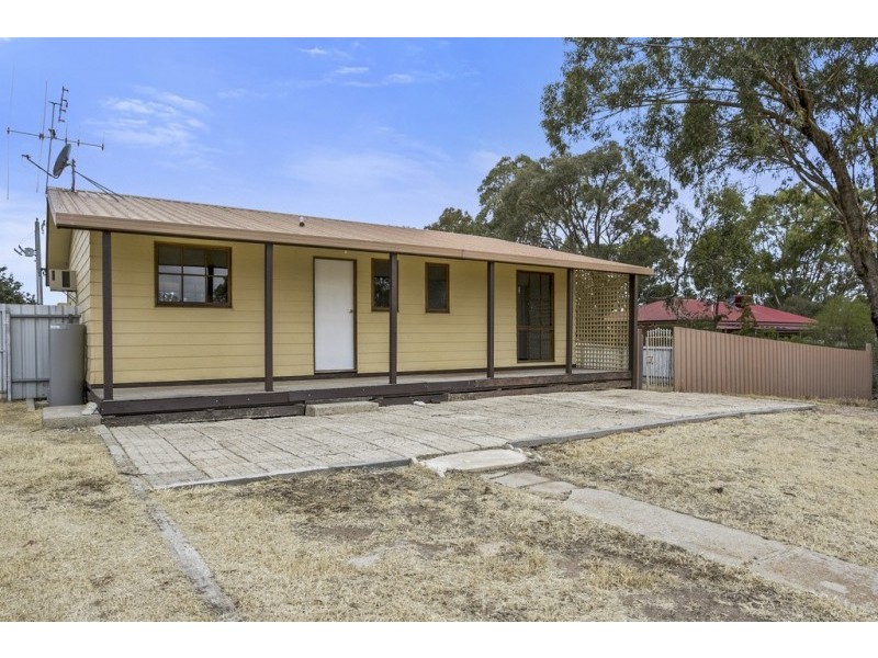 11 Holmes Road, Huntly VIC 3551