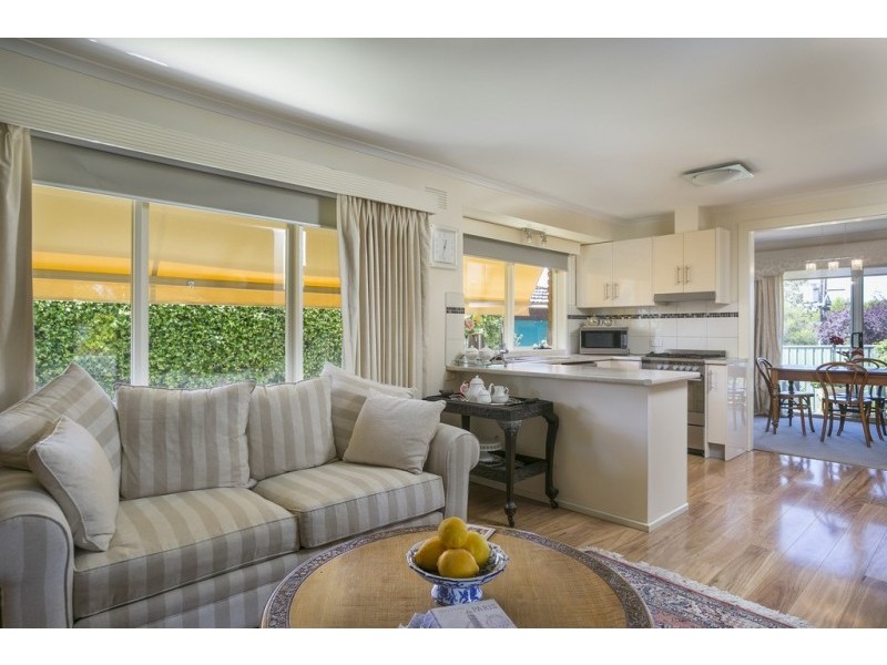 9 Landy Court, Kangaroo Flat VIC 3555