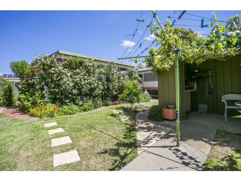 9 Landy Court, Kangaroo Flat VIC 3555