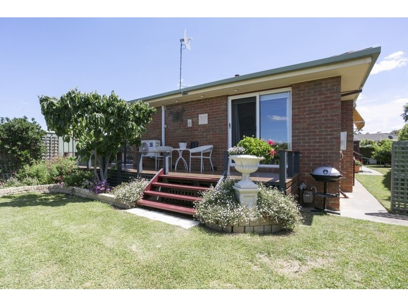 9 Landy Court, Kangaroo Flat VIC 3555