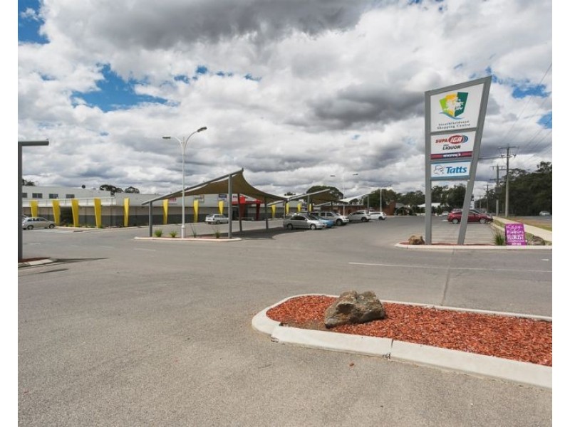 11-15 Apsley Street, Strathfieldsaye VIC 3551