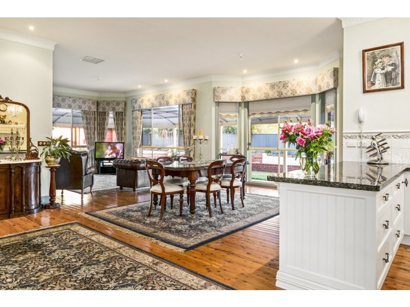 15 Conboy Court, Ascot VIC 3551