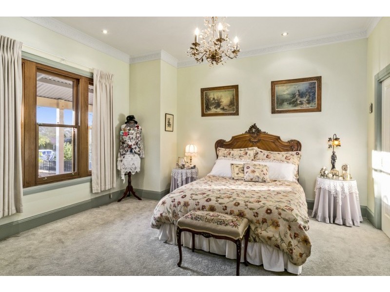 15 Conboy Court, Ascot VIC 3551